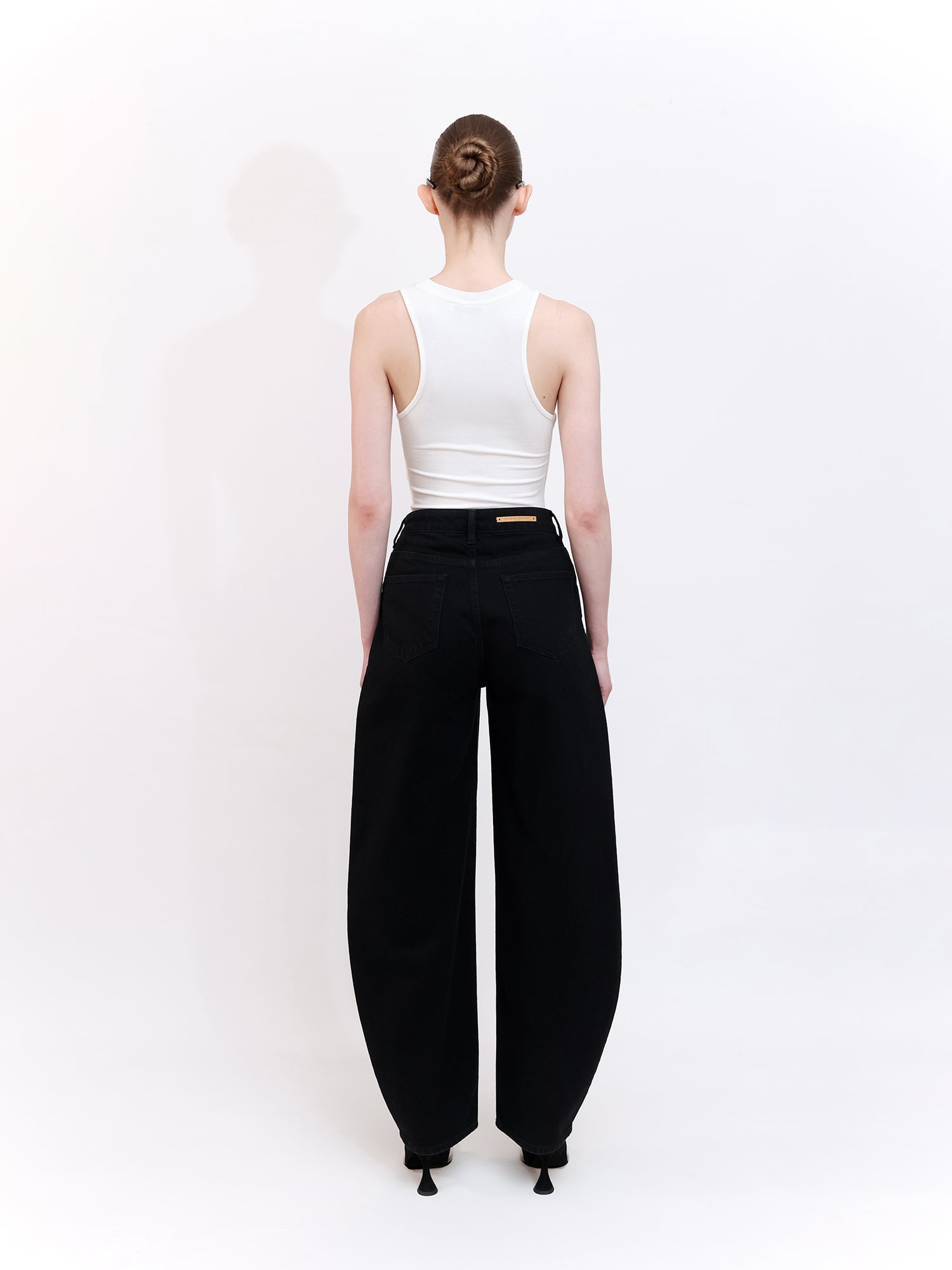 Barrel-Leg Denim Black Pants