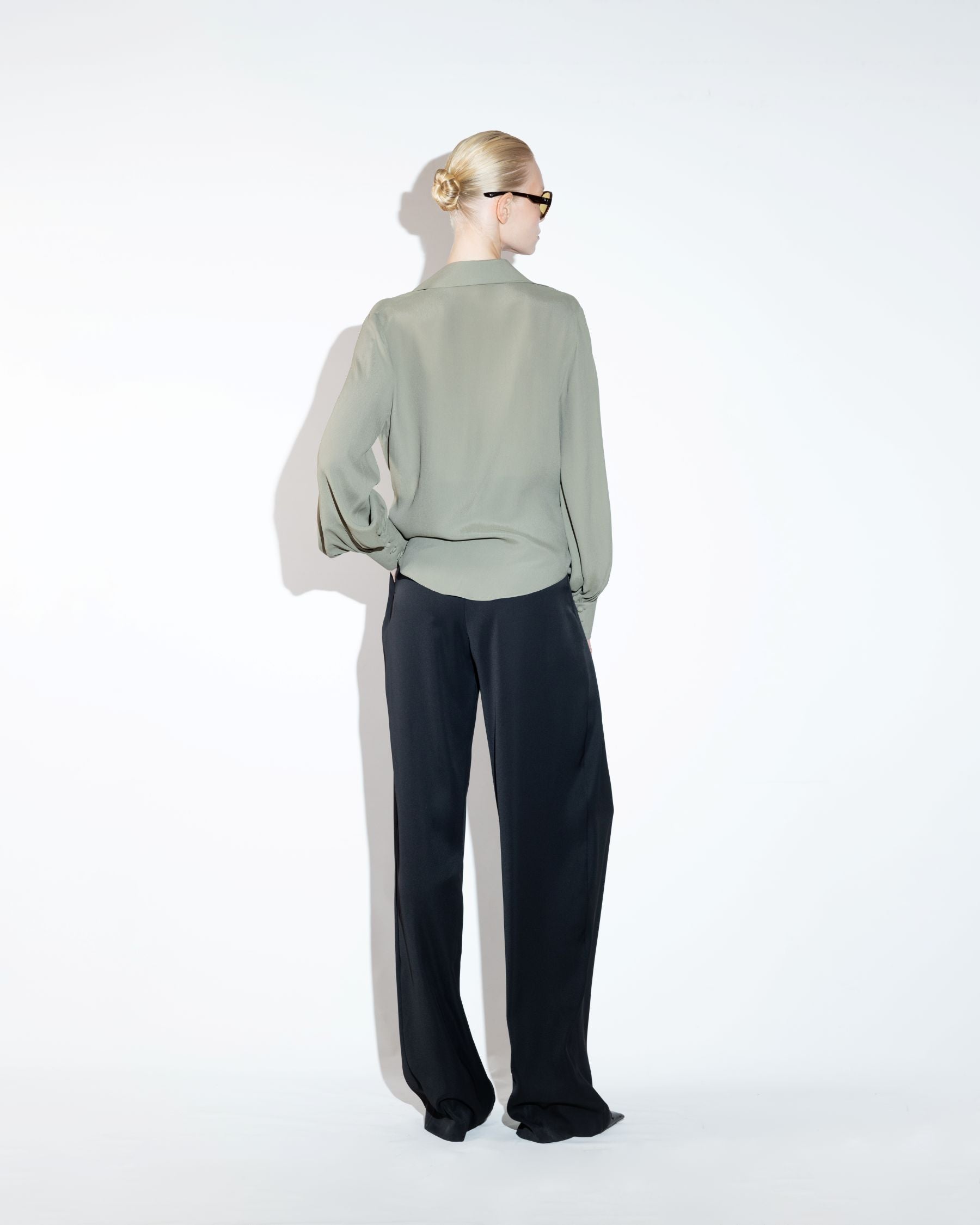Loose Cut Shirt with a Twist Draped